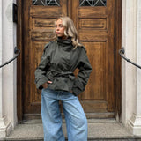 Kurzer Trenchcoat