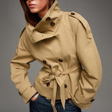 Kurzer Trenchcoat